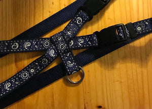 1" Blue Bandana Pig Harness - Penny and Hoover's Pig Pen