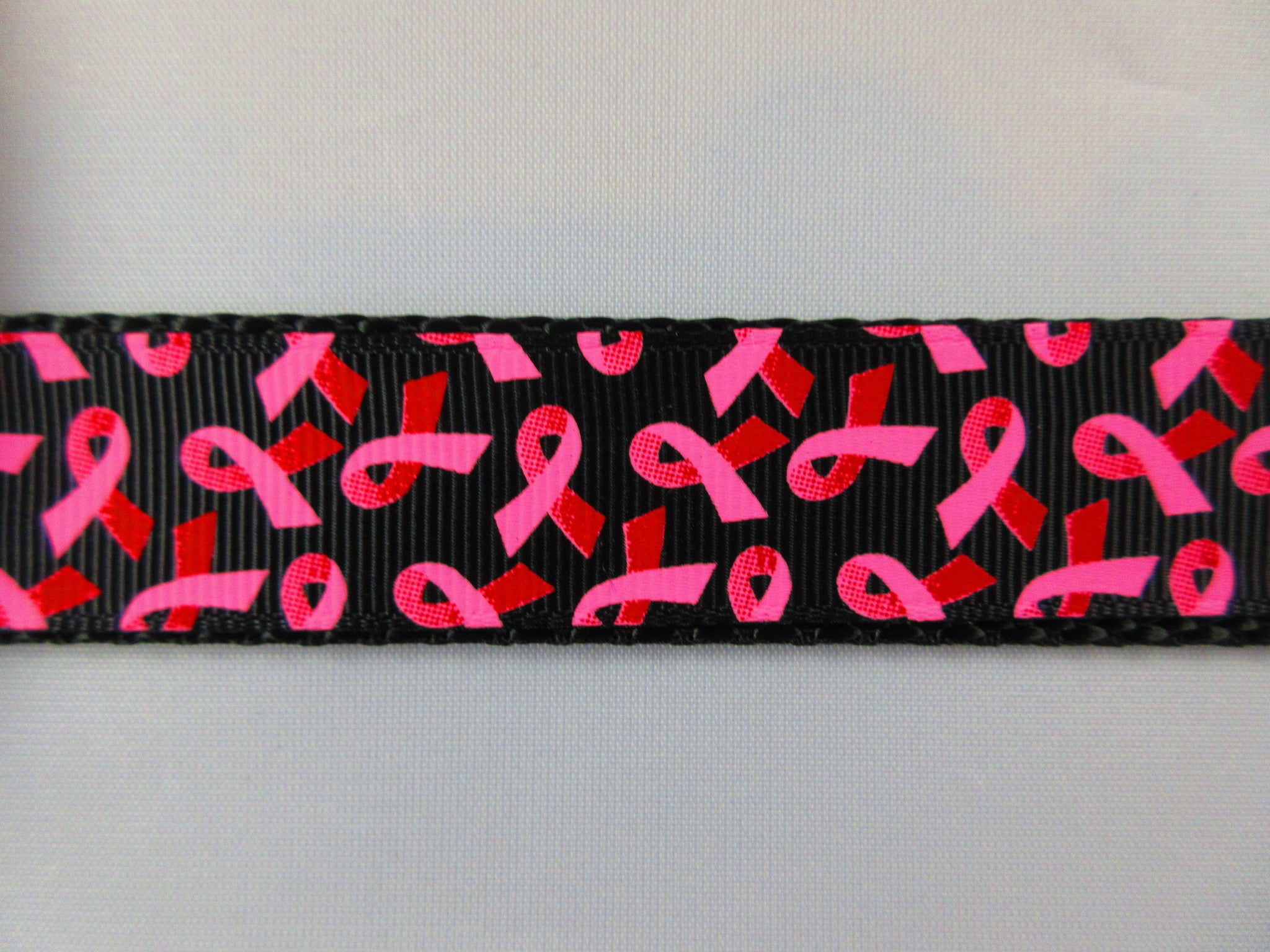 1" Breast Cancer Awareness Leash - Penny and Hoover's Pig Pen